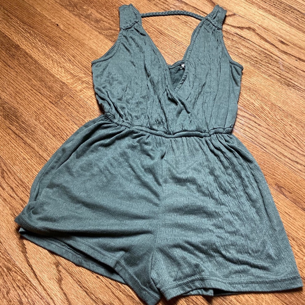 Universal Thread Braided Romper - image 2